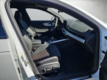 RS 4 Avant TFSI quattro tiptronic  HUD PANO
