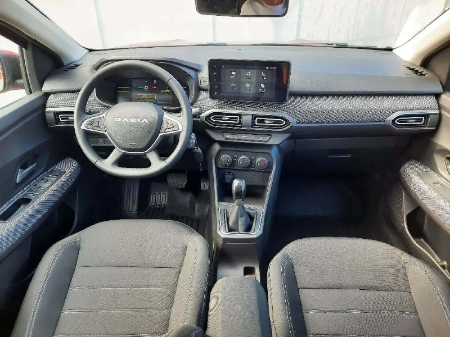 DACIA JOGGER 1.6 Hybrid 140HP EXPRESSION 7 locuri