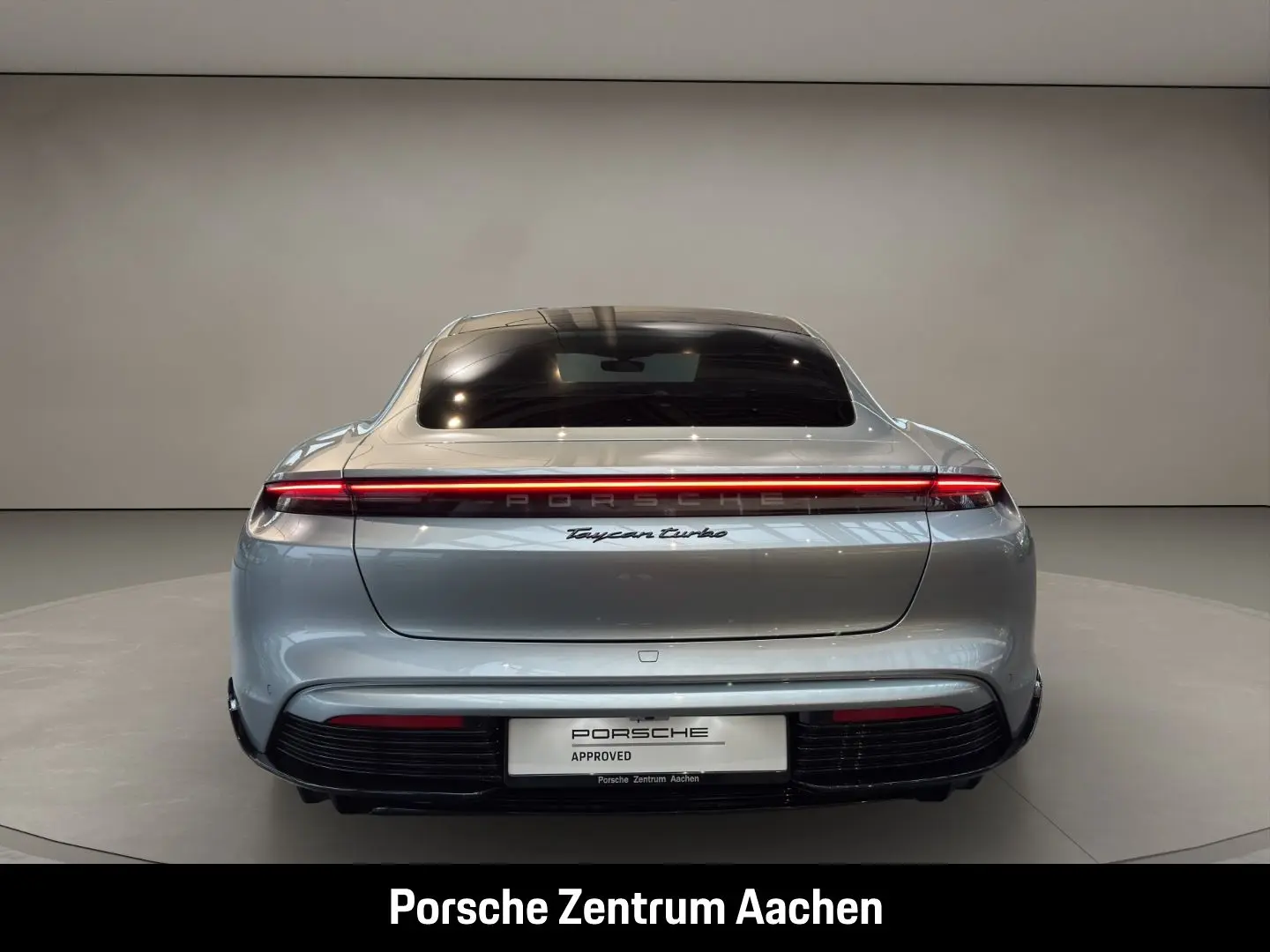 Taycan Turbo Burmester LED-Matrix Panoramadach