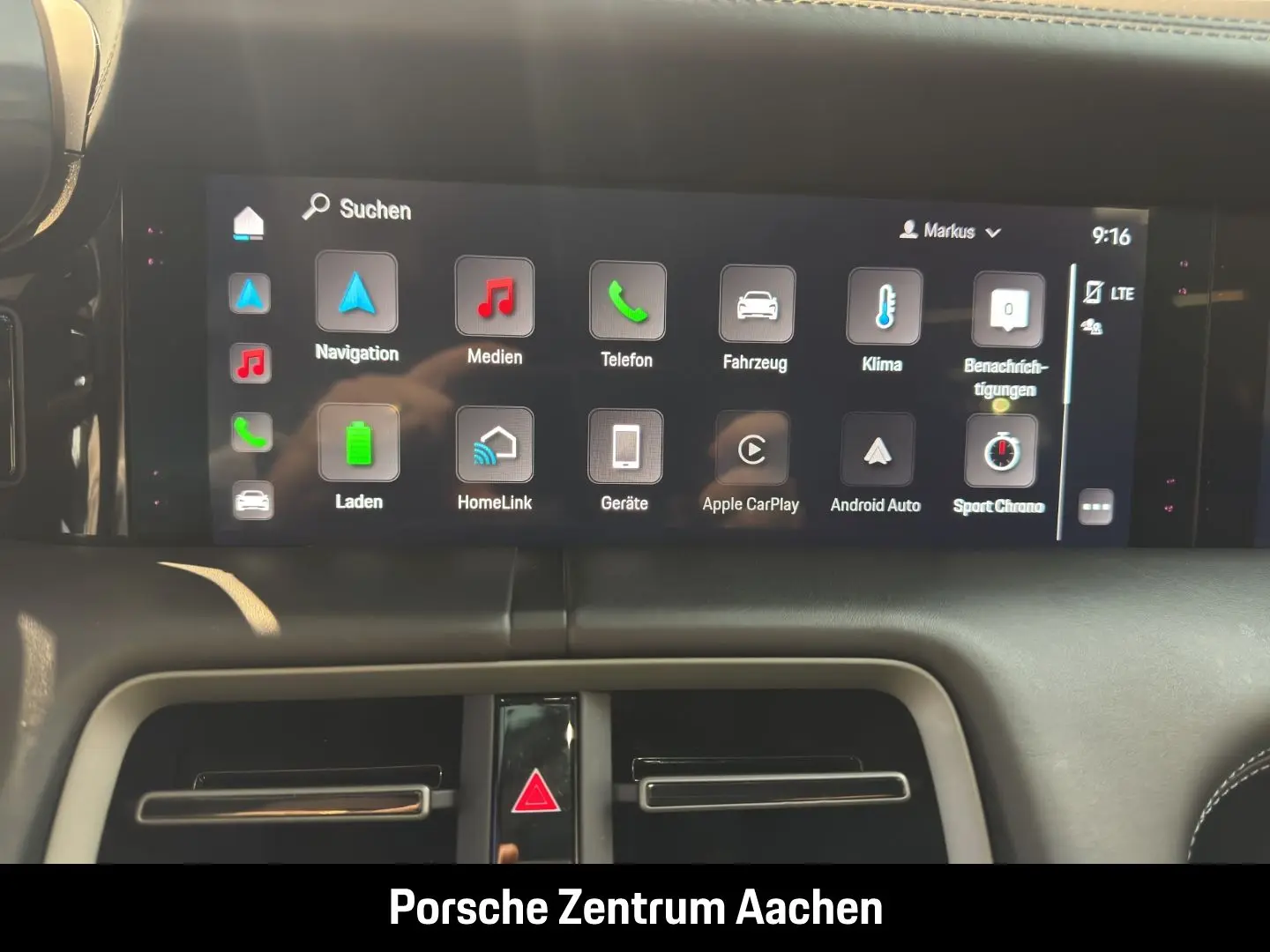 Taycan Turbo Burmester LED-Matrix Panoramadach
