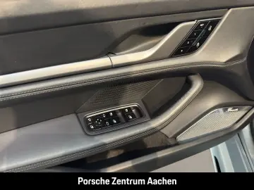 Taycan Turbo Burmester LED-Matrix Panoramadach