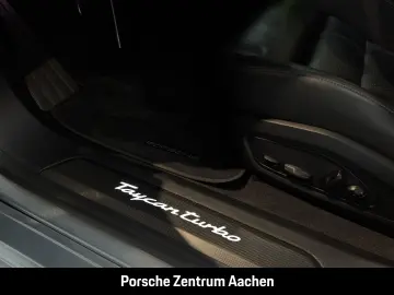 Taycan Turbo Burmester LED-Matrix Panoramadach