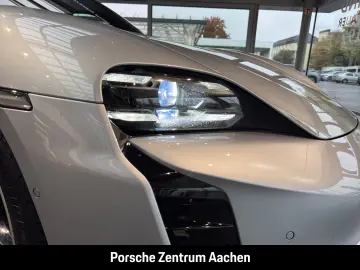 Taycan Turbo Burmester LED-Matrix Panoramadach