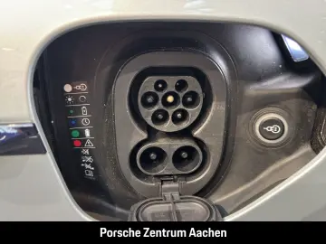Taycan Turbo Burmester LED-Matrix Panoramadach
