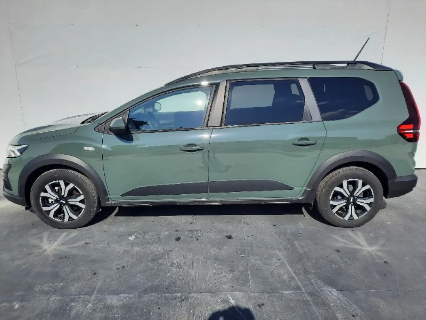 DACIA JOGGER 1.6 Hybrid 140HP EXPRESSION