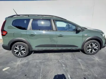 DACIA JOGGER 1.6 Hybrid 140HP EXPRESSION