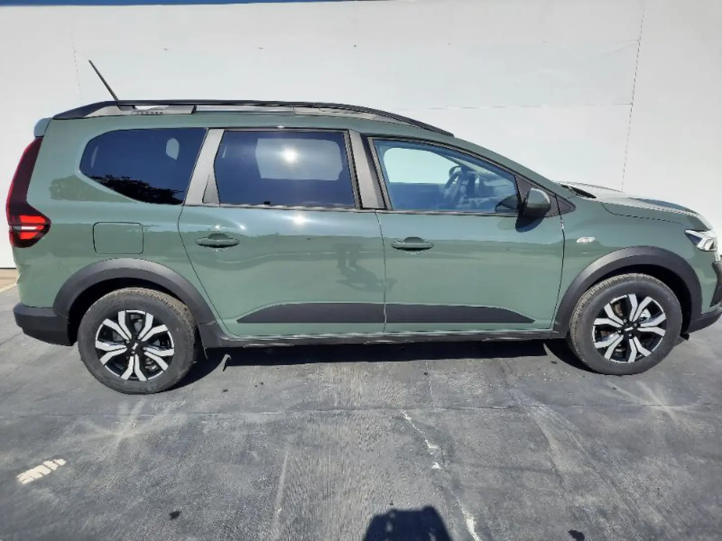 DACIA JOGGER 1.6 Hybrid 140HP EXPRESSION