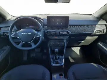 DACIA JOGGER 1.6 Hybrid 140HP EXPRESSION