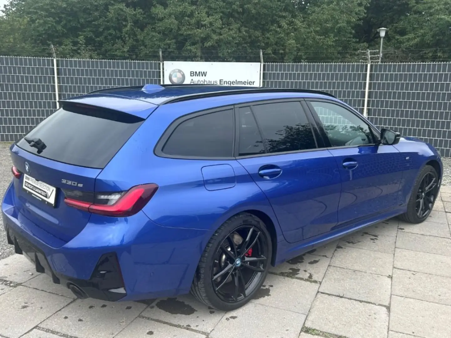 330 e xDrive Touring M Sport Pro Head-Up eSitze