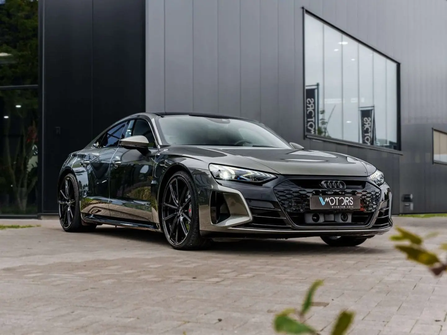 RS e-tron GT RS e-tron GT - Aventurin Green - Fu
