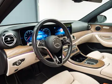 Mercedes Benz E 300e