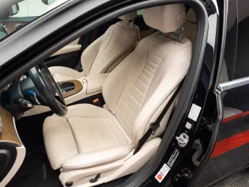 Mercedes Benz E 300e