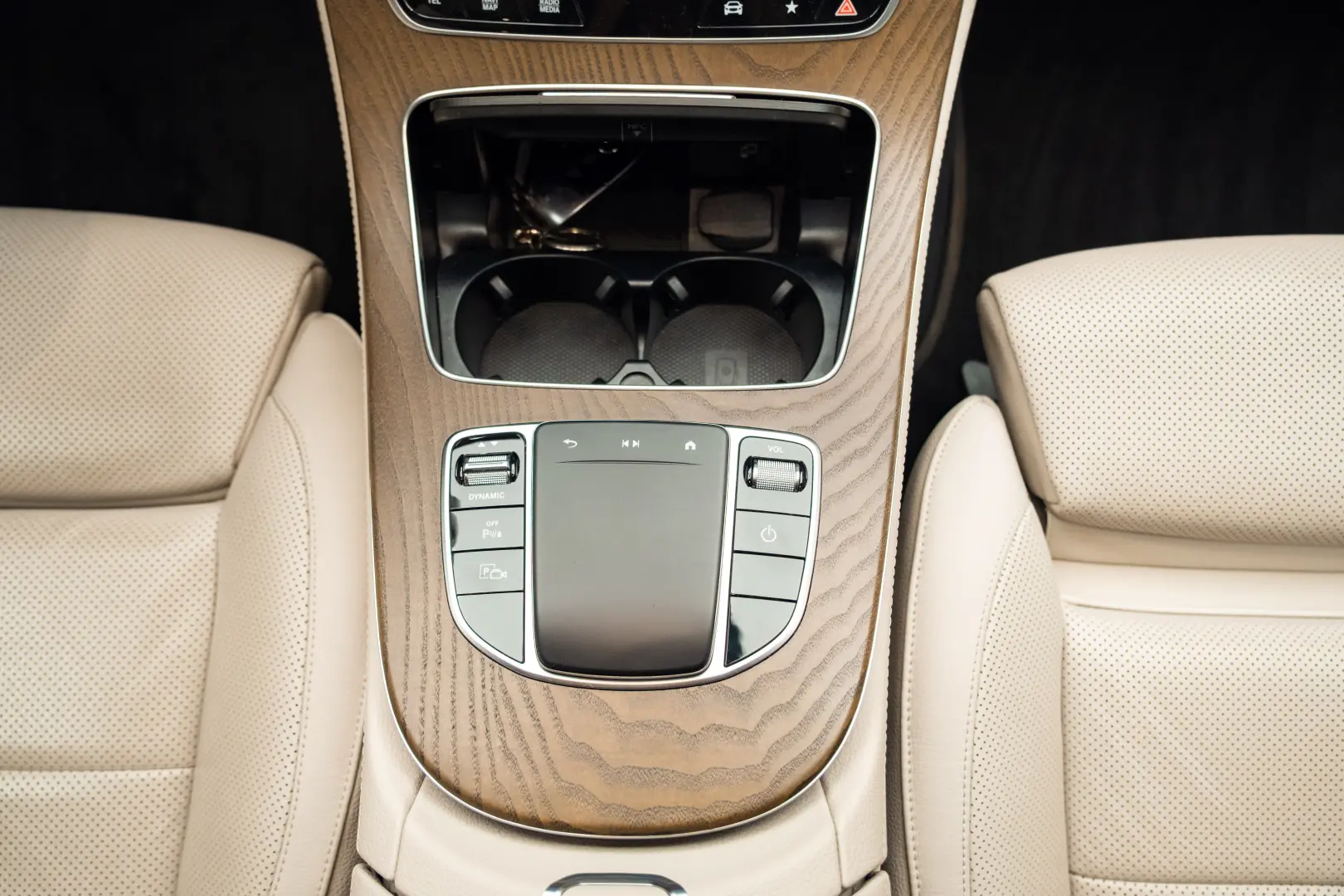 Mercedes Benz E 300e