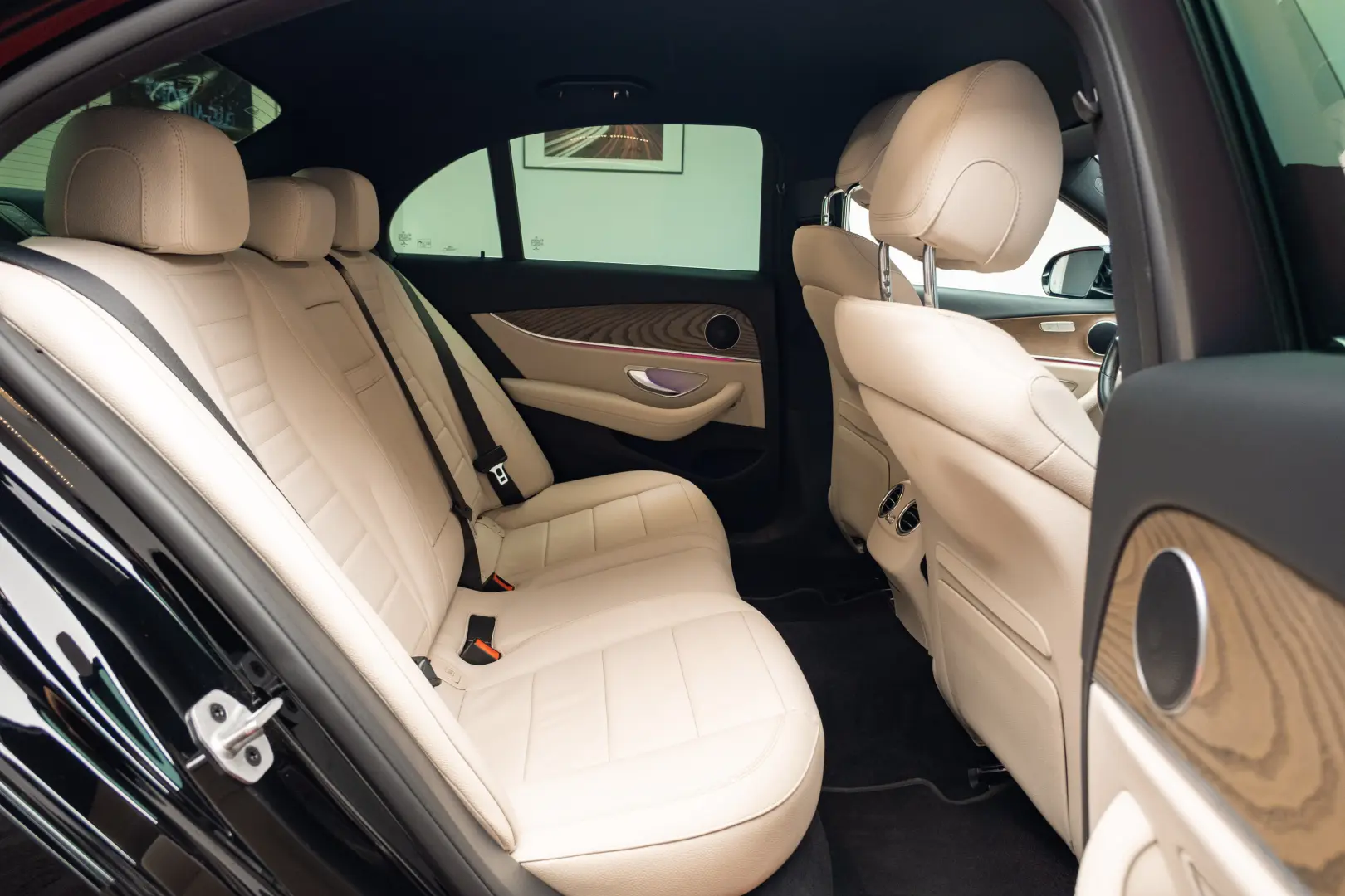 Mercedes Benz E 300e