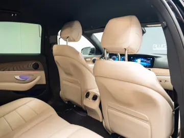Mercedes Benz E 300e