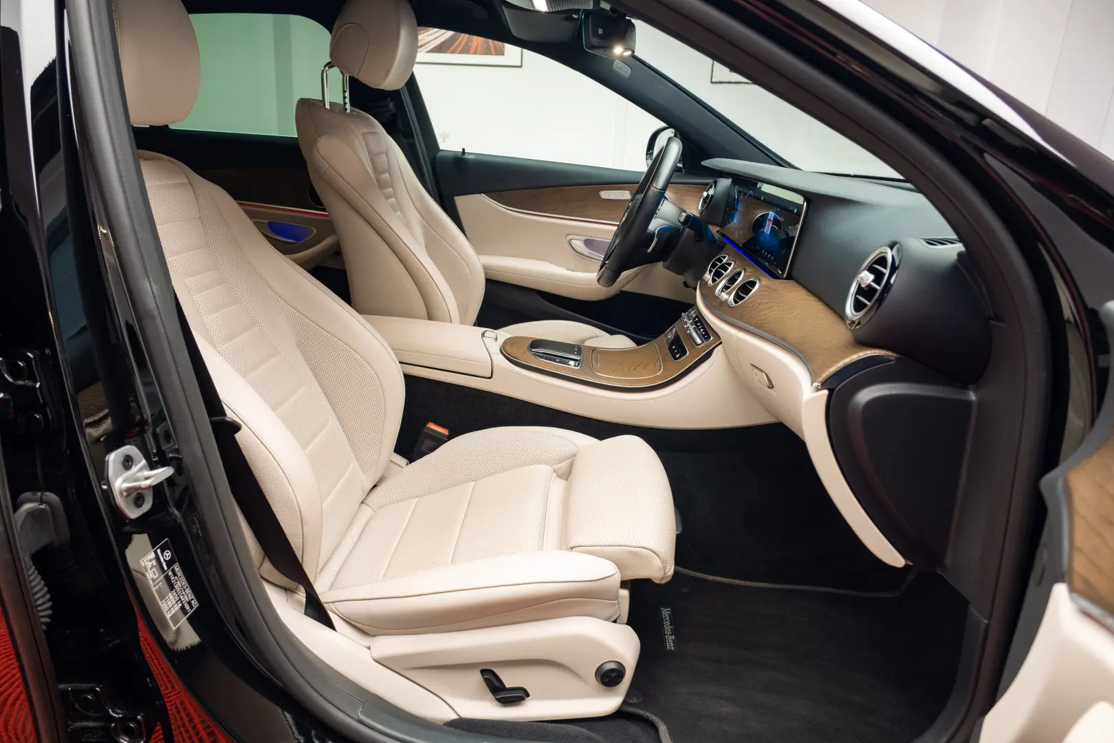 Mercedes Benz E 300e
