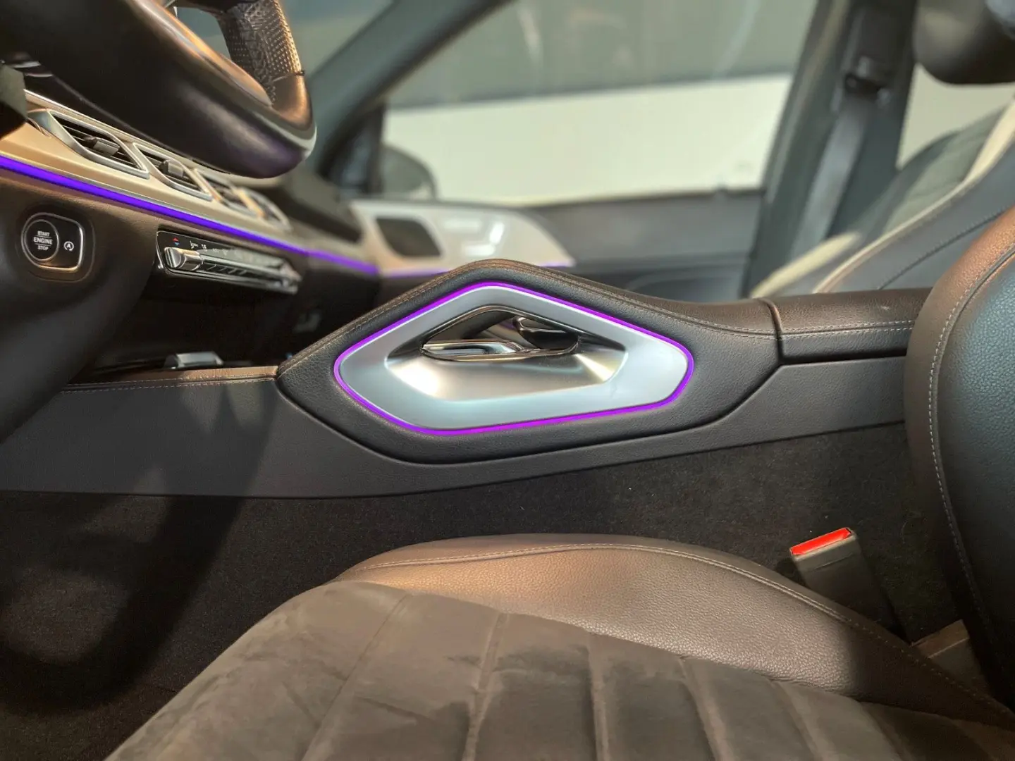 GLE 350 d 4Matic AMG Pano 360  MBUX 21-Zoll AHK