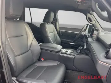 Toyota Land Cruiser 2 8 D-4D Executive Navi 360 Kamera