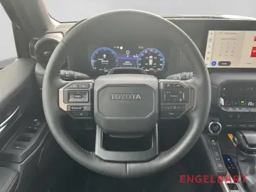 Toyota Land Cruiser 2 8 D-4D Executive Navi 360 Kamera