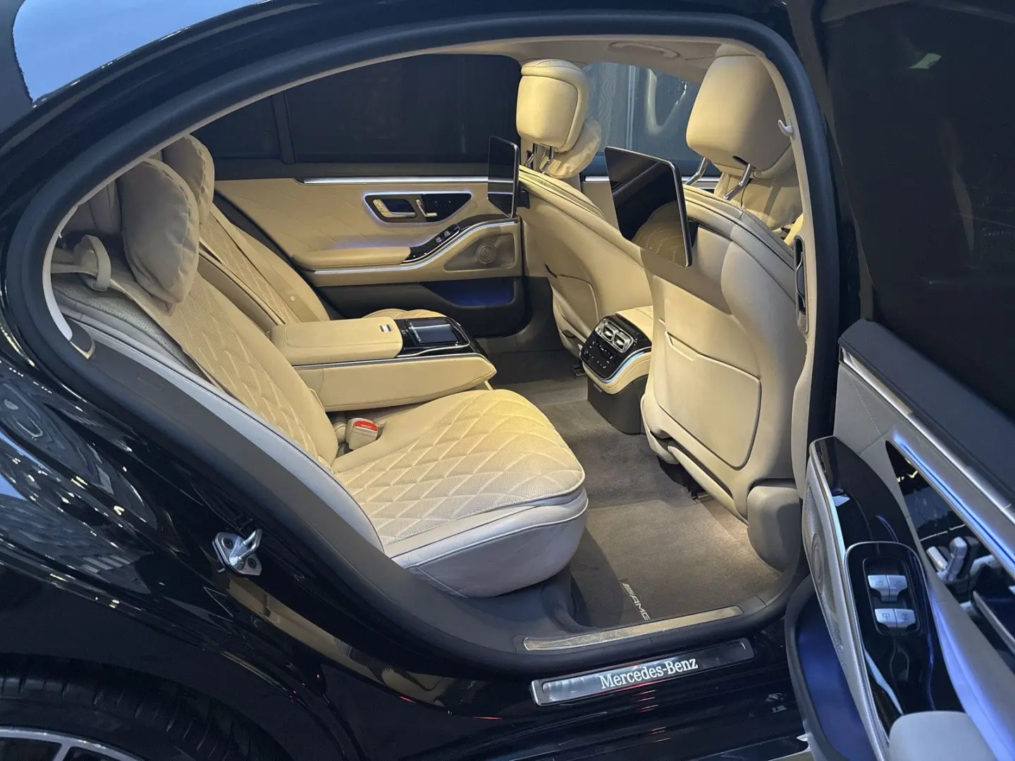 S 400 d 4Matic L AMG Line Ventilation TV Burmester SoftClose