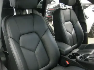 Macan 2.0 schw schw pano kamera 14 wege 20
