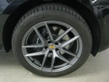 Macan 2.0 schw schw pano kamera 14 wege 20