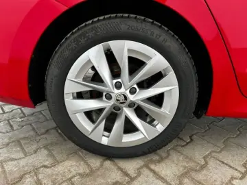 SKODA OCTAVIA 2.0 TDI 150CP Style Combi DSG 4X4