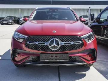 GLC 300 de 4M AMG Digital-Light Pano Distro. AHK