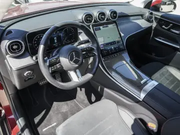 GLC 300 de 4M AMG Digital-Light Pano Distro. AHK