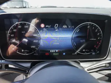 GLC 300 de 4M AMG Digital-Light Pano Distro. AHK