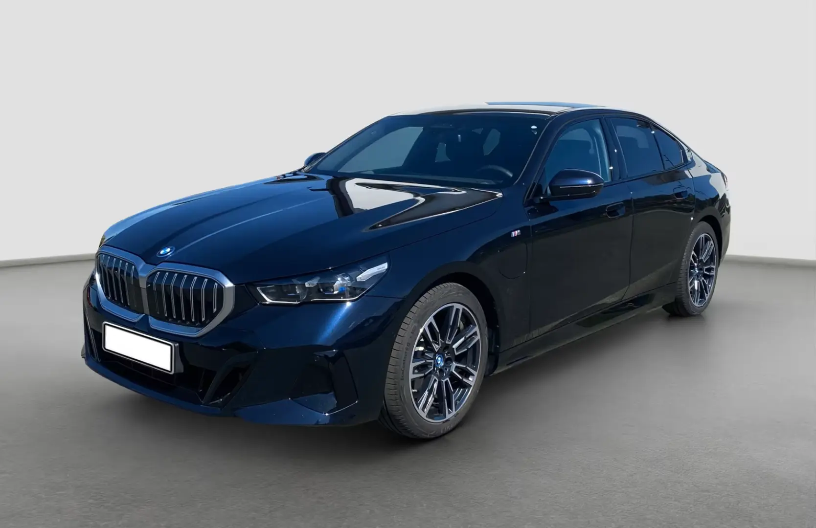BMW 530 e Limuzină    M-Sport ACC HiFi HK