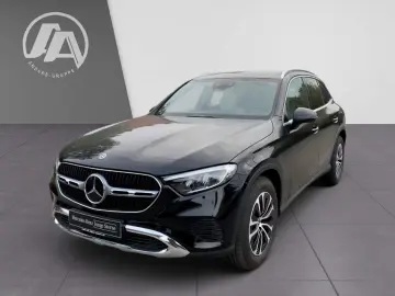 GLC 220 d 4M Avantgarde MBUX Pano Distr LED 360