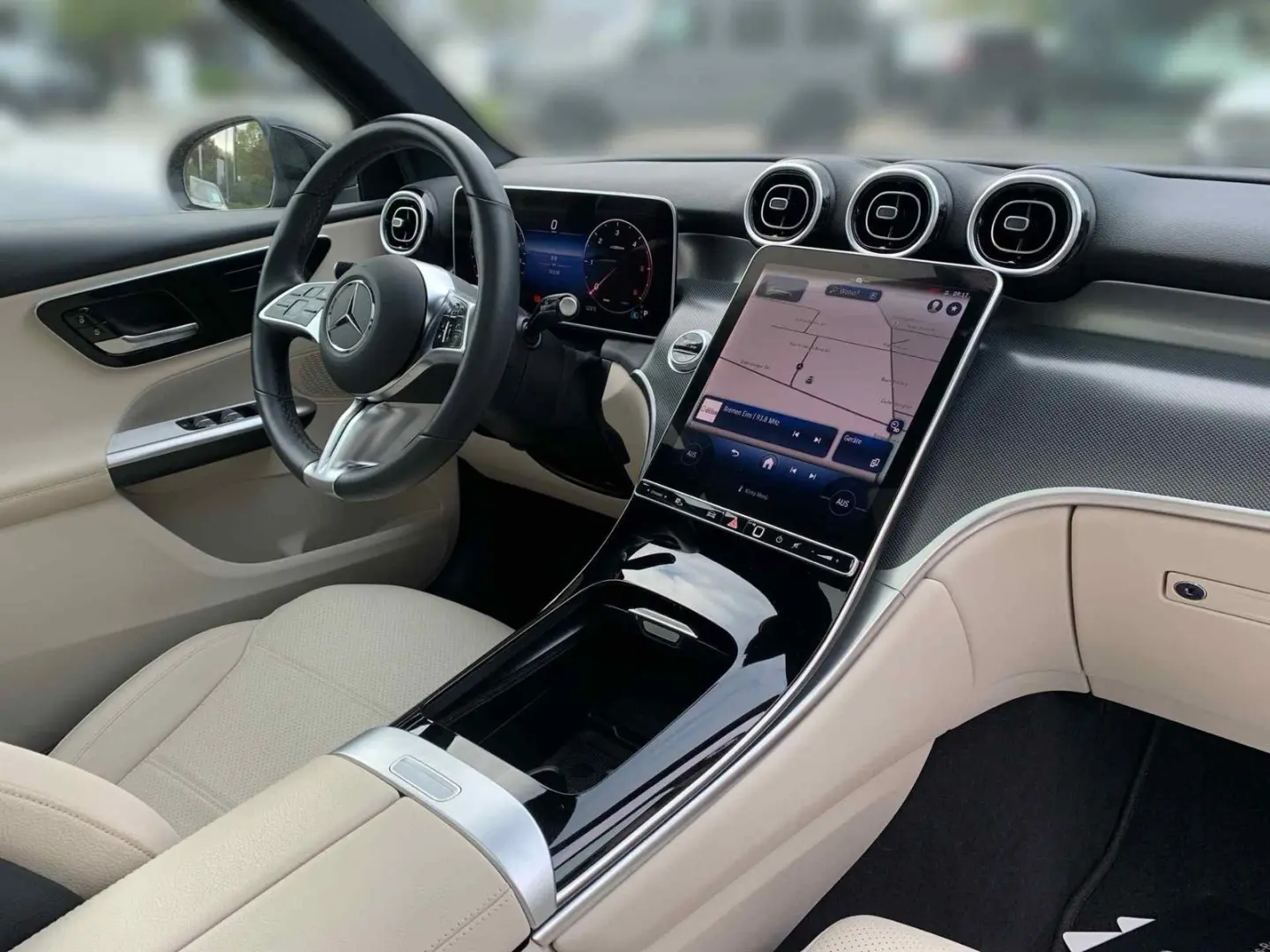 GLC 220 d 4M Avantgarde MBUX Pano Distr LED 360