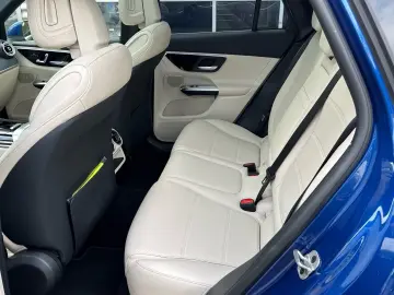 GLC 220 d 4M Edition Avantgarde Panorama AHK 360