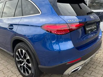 GLC 220 d 4M Edition Avantgarde Panorama AHK 360