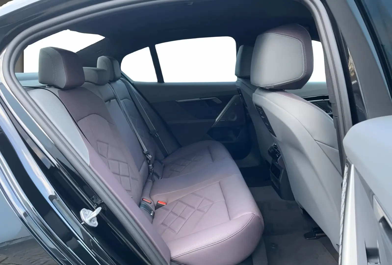 BMW 530 e Pachet M Sport Head-Up AHK