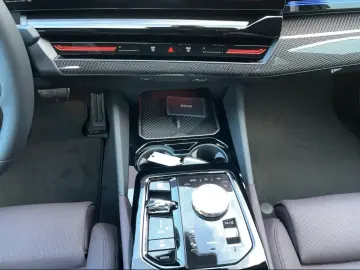 BMW 530 e Pachet M Sport Head-Up AHK