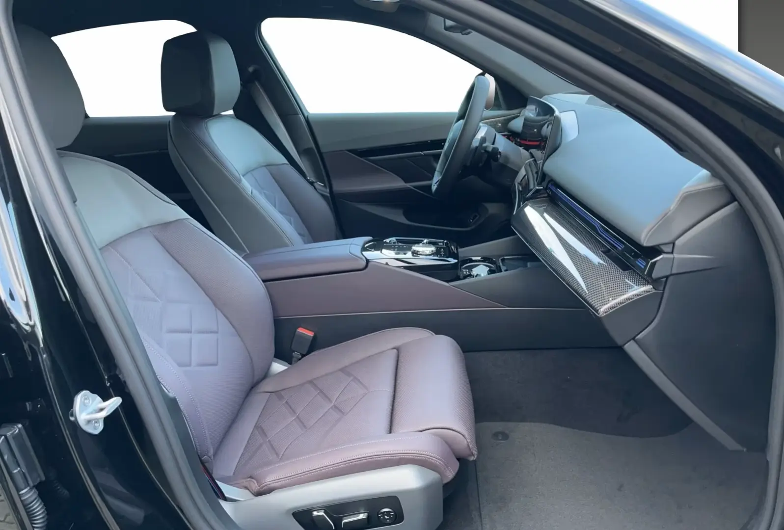 BMW 530 e Pachet M Sport Head-Up AHK