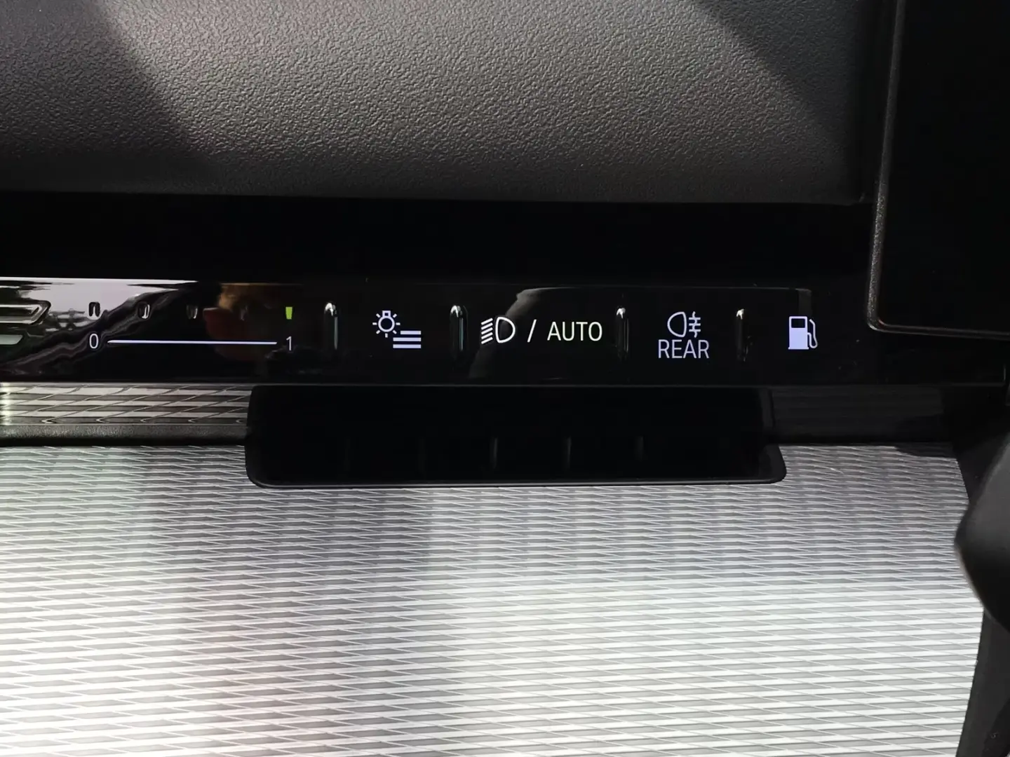 BMW 530 e xDrive M SPORT ICONIC GLOW