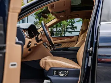 Bentayga Bentayga Hybrid