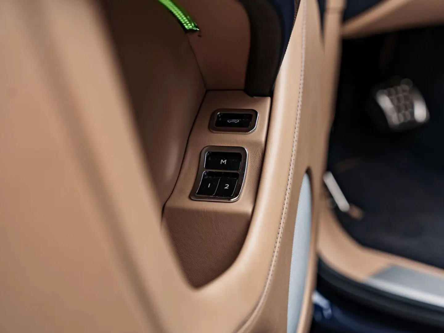 Bentayga Bentayga Hybrid