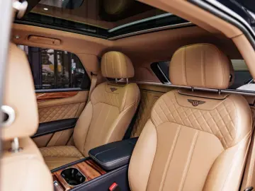 Bentayga Bentayga Hybrid
