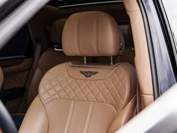 Bentayga Bentayga Hybrid