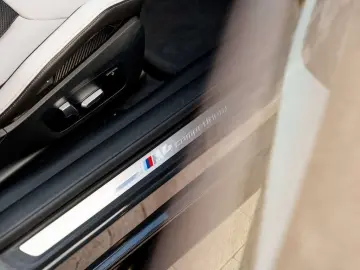 M4 M4 Competition - Carbon bucket seats - full o