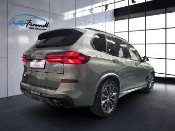 X5 40i M Sport Pro  Sky-Lounge AHK Iconic SC