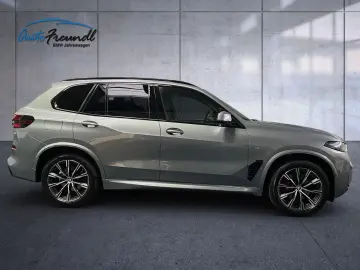 X5 40i M Sport Pro  Sky-Lounge AHK Iconic SC