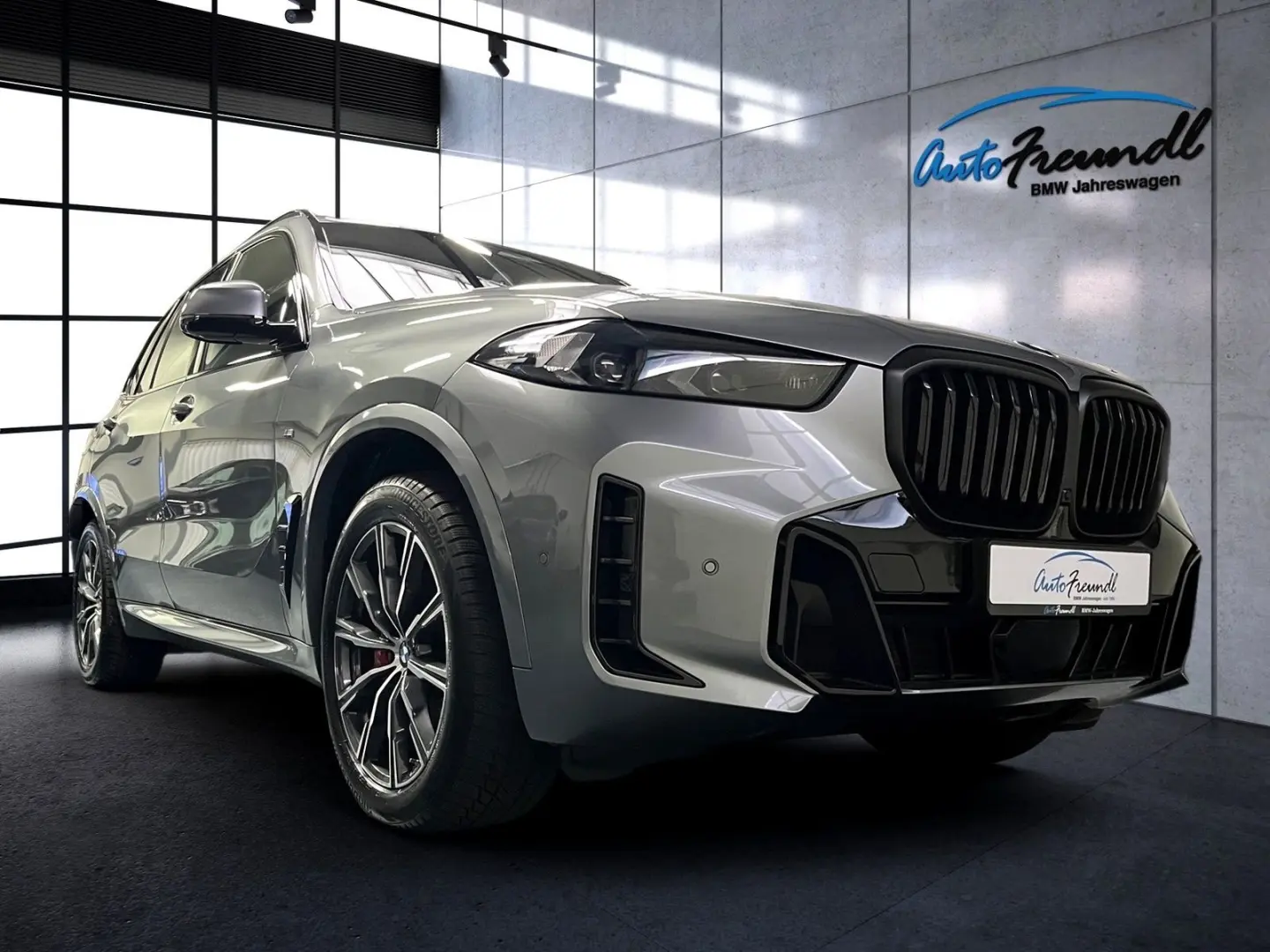 X5 40i M Sport Pro  Sky-Lounge AHK Iconic SC