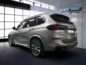 X5 40i M Sport Pro  Sky-Lounge AHK Iconic SC