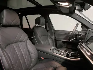 X5 40i M Sport Pro  Sky-Lounge AHK Iconic SC