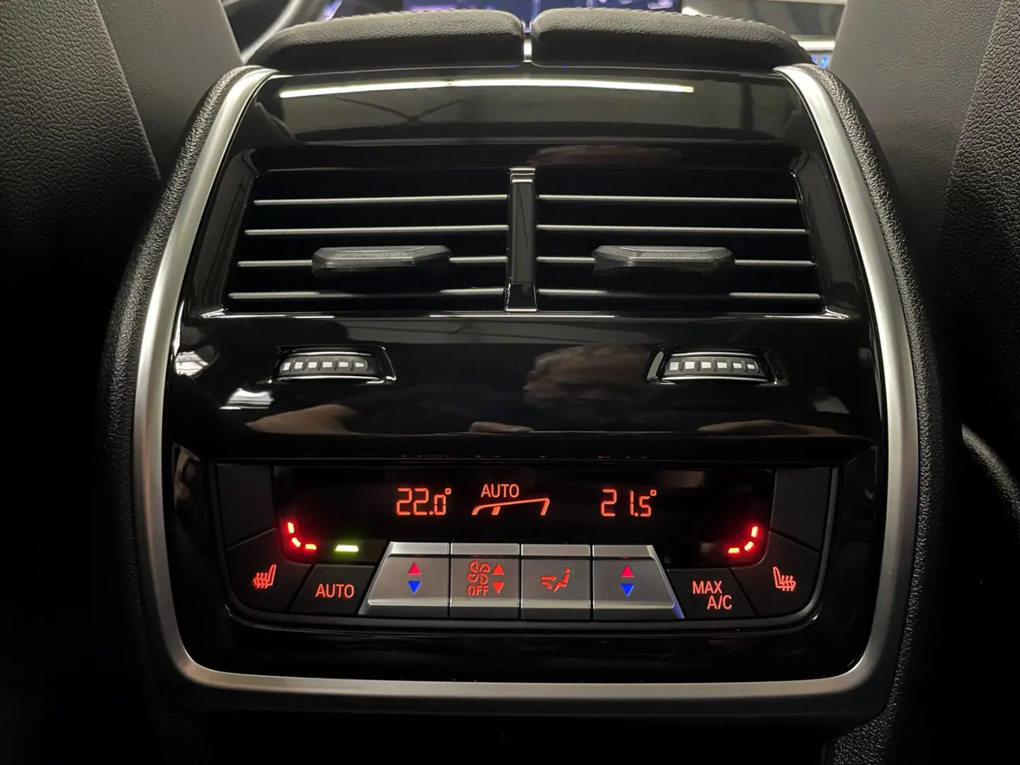X5 40i M Sport Pro  Sky-Lounge AHK Iconic SC